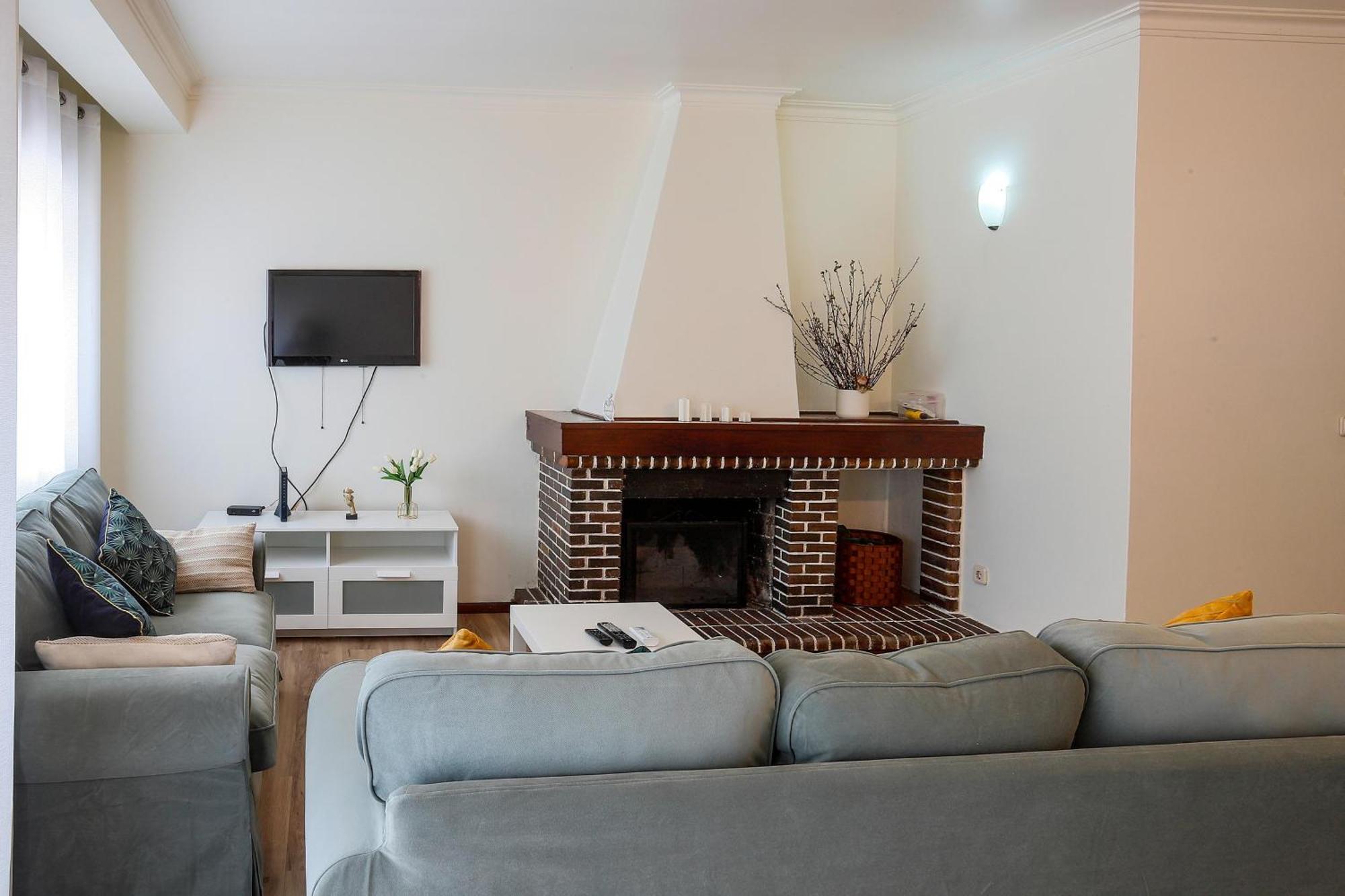 Apartamento Vila Melgaço Εξωτερικό φωτογραφία